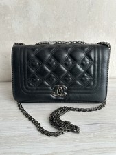 L.CREDI Handtasche Schwarz