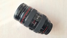 Canon EF 24-70mm f/2.8L USM