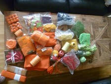 Dekorationspaket Filz Bänder Kugeln Dekogras Bast Chillis viele Teile NEU