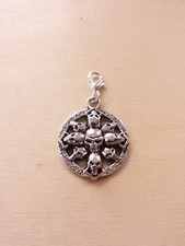Totenkopf Amulett * Schädel Gothic Halloween * Schmuckanhänger Charms Silber