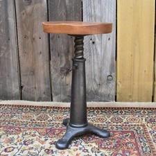 Antiker Singer Nähmaschine verstellbarer Stativ Gusseisen Sattel Sitz Hocker