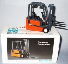 Modell–Gabelstapler, Elektro-Dreirad-Gabelstapler LE, Steinbock 1 : 25