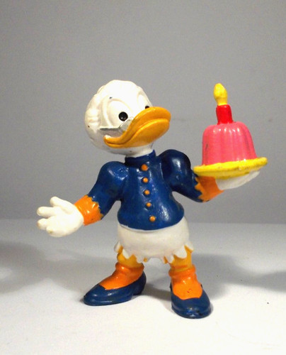 Oma duck mit kuchen - duck,