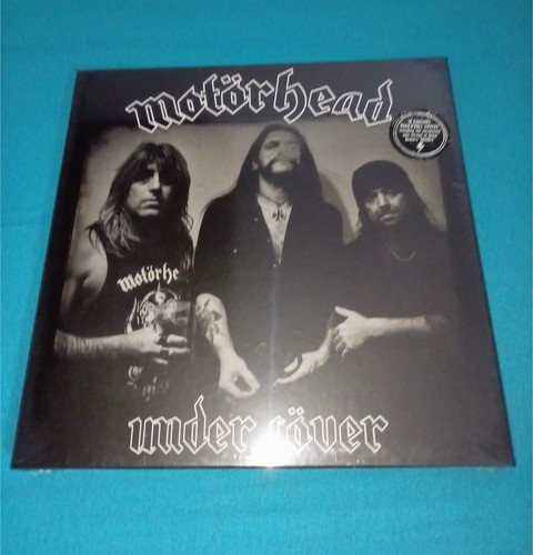 Motörhead under cover box - under,