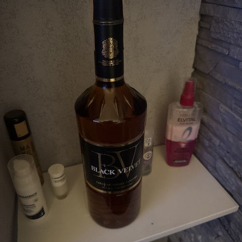 Black velvet whisky 1971 - whisky,