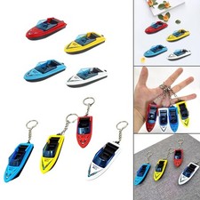 4 Stück Motorboot Modell