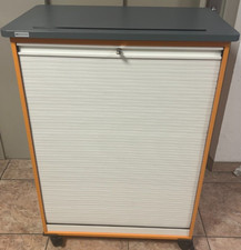 OKA Aktenschrank/Pult mit diversen fächern (Orange/Grau)