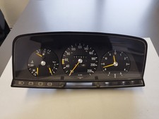 Mercedes -Benz W123  Tacho