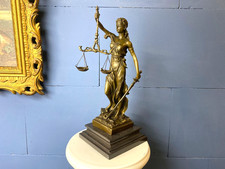 Bronze Skulptur Justitia auf
