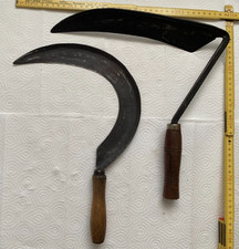 Alte Sichel, Handsense mit Holzgriff: Gebogen / mit Kantschutz - 2Stk.