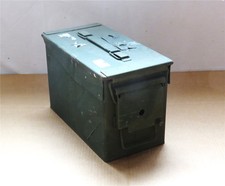 Orig. Munitionskiste Gr. 2 - 29,5 x 15,5 x 18,5 cm Metall Werkzeugkiste BW Nato