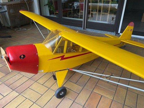 Flugmodell piper pa18 - flugmodell,
