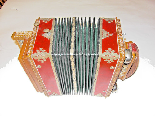 Schöne russische garmoschka - schöne,