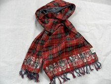 SCOTCH SHRUNK cooler rot karierter Fransenschal Roboter-Stickerei TOP ST920