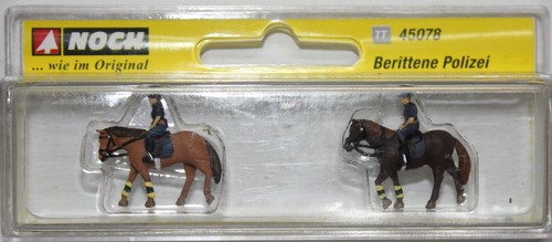 Noch 45078 figuren - -, spur