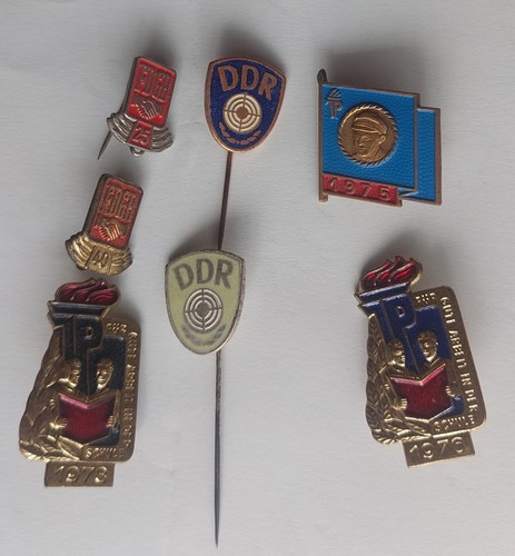 Konvolut anstecknadeln ddr - konvolut,