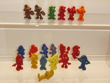 Einfarbige Schlümpfe: 19