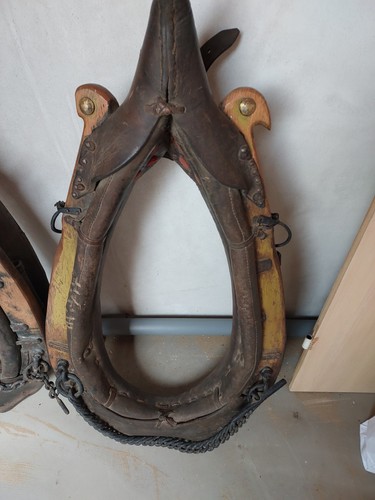 Mal antikes kummet - ,