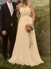 Traumhaftes Brautkleid von Klaus G.36 sehr lang mit Stola