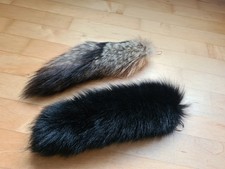 2 St Fuchsschweif Fuchsschwanz Echtes Fell Echtpelz braun beige schwarz Anhänger