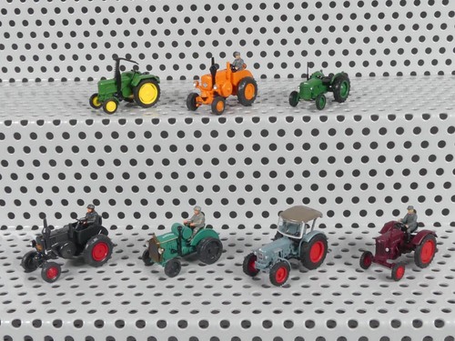 Wiking traktor bulldog - traktor, hanomag