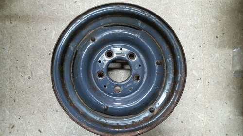 Oldtimer mercedes w111 - oldtimer,