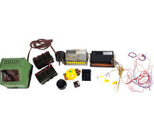 FLEISCHMANN u.a. Konvolut Modellbahn-Elektrik -  Bastelware