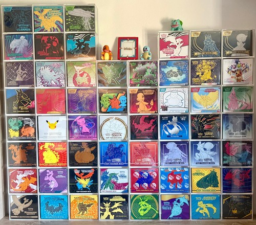 Pokemon top trainer box - top,