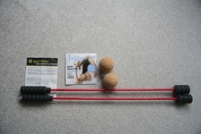Mini Fitnesstudio: 2 Kork Faszienkugel Ball 7 cm & 1 Swingstick Swingstab