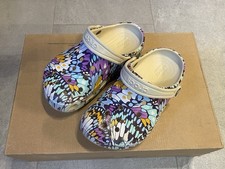 Crocs J1 bunt Kinder