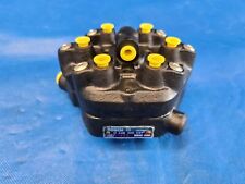 0438100097 BOSCH MENGENTEILER EINSPRITZANLAGE PORSCHE 911