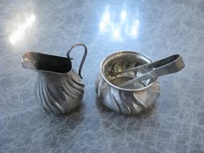 Kleines Rahmgedeck Milch /