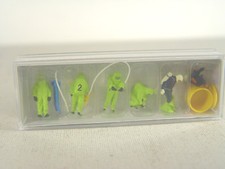 Feuerwehr im Vollschutzanzug