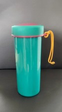 Tupperware "Schlumpf"Becher  Kaffee/Tee/Saft  400ml, petrol/pink mit Kordel