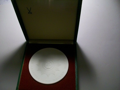 Meissen medaille ddr polizei - 1,