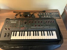 Roland JD-XI 37-Key Analog /