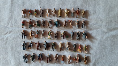 Figurenkonvolut st - figurenkonvolut,