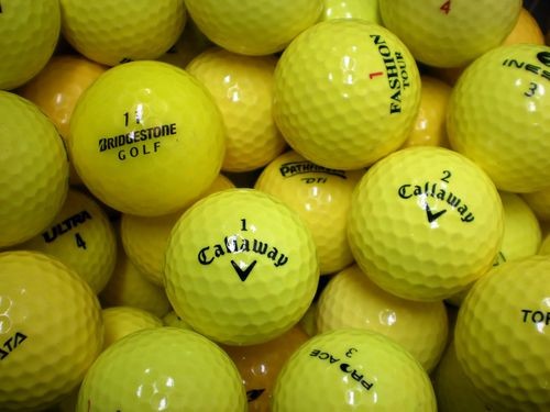 Gelbe golfbälle im - golfbälle,