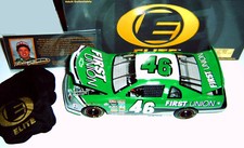 1/24 NASCAR #46 "Wally