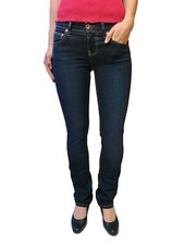 ATT Jeans, Amor Trust & Truth