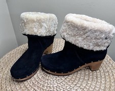 Ugg Lynnea Shearling Lined