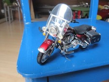 Harley Davidson Road King Classic 2004 1:18 Ertl