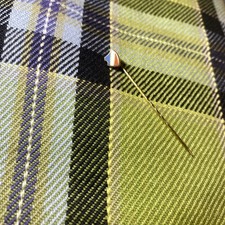 B! Cimbria Nürnberg. Studentika Bierfloh Blau-Weiß-Rot Reversnadel goldige Nadel