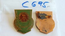 DDR Orden Volkspolizei Bestenabzeichen 2 Stück (c695) je2,50