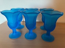 6 Eisbecher aus blauem Glas