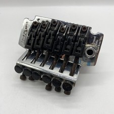 Washburn E-Gitarre Chromsteg