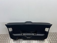 Volkswagen Touran III 2018 Verkleidung Heckklappe Kofferraumdeckel 5TA867601C