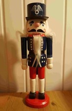 🎄Schöner NUSSKNACKER aus