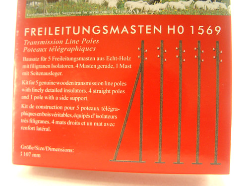 Telegrafenmasten aus echem