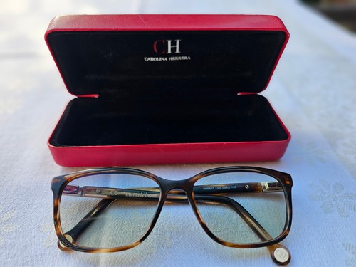Carolina herrera designer - carolina,